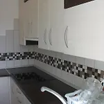 Mesteri Apartman *