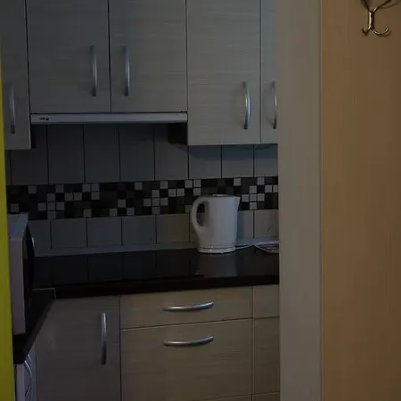 Mesteri Apartman *